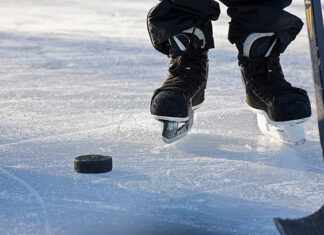 Skating Year-Round: How Synthetic Ice Rinks Benefit Community Recreation Synthetic Ice Rinks