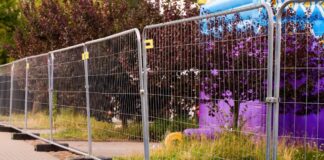 Temporary Fencing for Events: How It Saves Time, Money, and Stress Temporary Fencing for Events