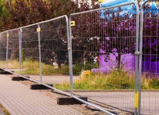 Temporary Fencing for Events: How It Saves Time, Money, and Stress Temporary Fencing for Events