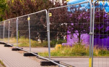 Temporary Fencing for Events: How It Saves Time, Money, and Stress Temporary Fencing for Events
