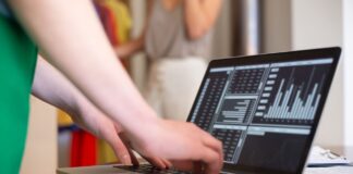 How Small Businesses Can Use Data Without Stress Use Data