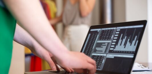 How Small Businesses Can Use Data Without Stress Use Data