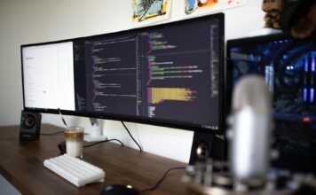 What Is a Cloud Contact Center? Cloud Contact Center