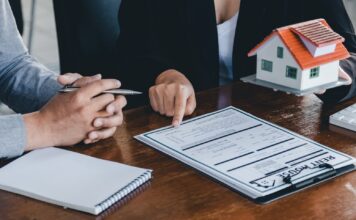 What Questions Should You Ask Before Hiring a Mortgage Broker? Hiring a Mortgage Broker