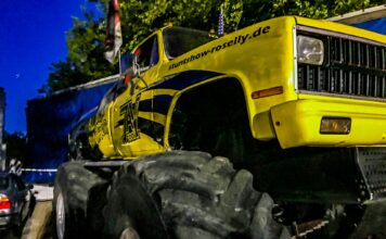 Why You Need A Lawyer After A Semi-Truck Accident Why You Need A Lawyer After A Semi-Truck Accident