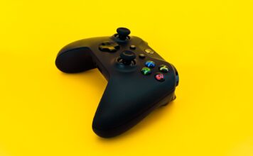 The Ultimate Guide to Using Xbox Controllers for PC Gaming Xbox Controllers