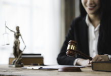 Your Guide to Atlanta Personal Injury Lawyers lawyer office