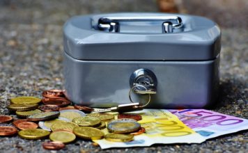 Six Ways to Start Managing Your Money More Effectively