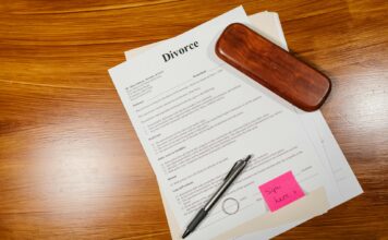 Jeanette Adair Bradshaw’s Wikipedia, Includes Her Age, Net Worth, Height, Children, And Relationship With Morgan Freeman divorce