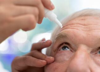 Effective Ways to Manage Cataract-Related Headaches in Seniors