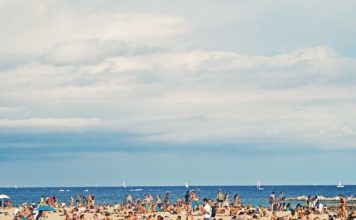 Protect Your Wallet From Spring Break Madness Protect Your Wallet From Spring Break Madness