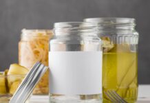 Choosing the Right Glass Packaging for Pre-Rolls