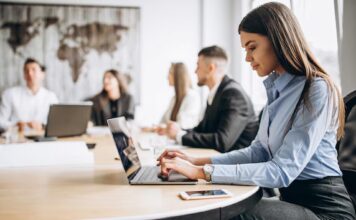 The Benefits of Using Relationship Mapping Software in Business Mapping Software