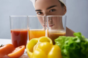 Choose Balanced, Skin-Nourishing Nutrition