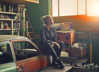 Cleaning Out the Garage? Why Professional Junk Removal Is a Game Changer junk removal services
