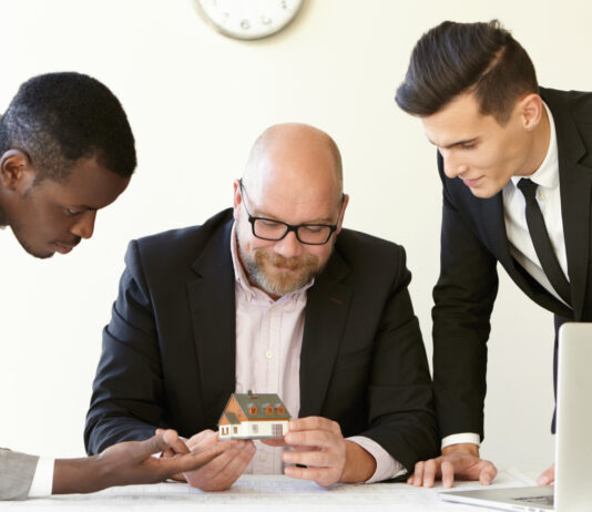 Legal Risk Management Strategies For Commercial Property Developers In Australia Legal Risk Management Strategies For Commercial Property Developers In Australia