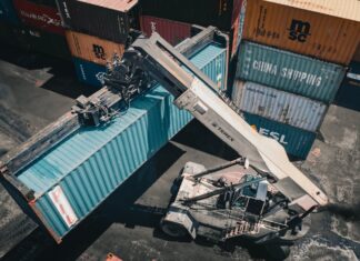 How To Balance Cost Savings With Service Quality logistics and trade