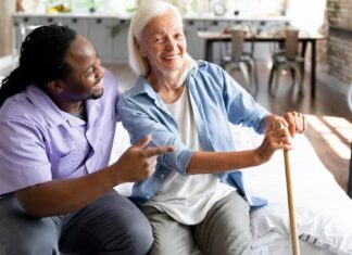 How to Help Seniors Feel at Home During a Move to Senior Living Senior Living