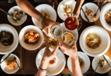 Role Of Catering In Hong Kong’s Corporate Culture Toast Dinner