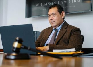 Tax Attorney vs. CPA Tax Attorney