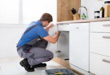 From Drab to Fab: How Construction Professionals Can Help Revitalize Your Kitchen