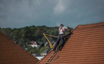 Signs Your Roof Needs Repair: What to Look For Before It’s Too Late Roof Needs Repair