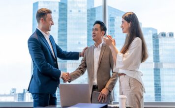 Effective Employee Rewards Programs: What Every Employer Should Know Rewards Programs